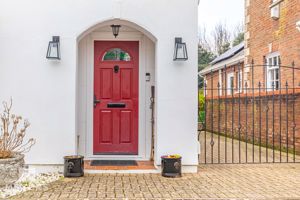 Photo 25- click for photo gallery